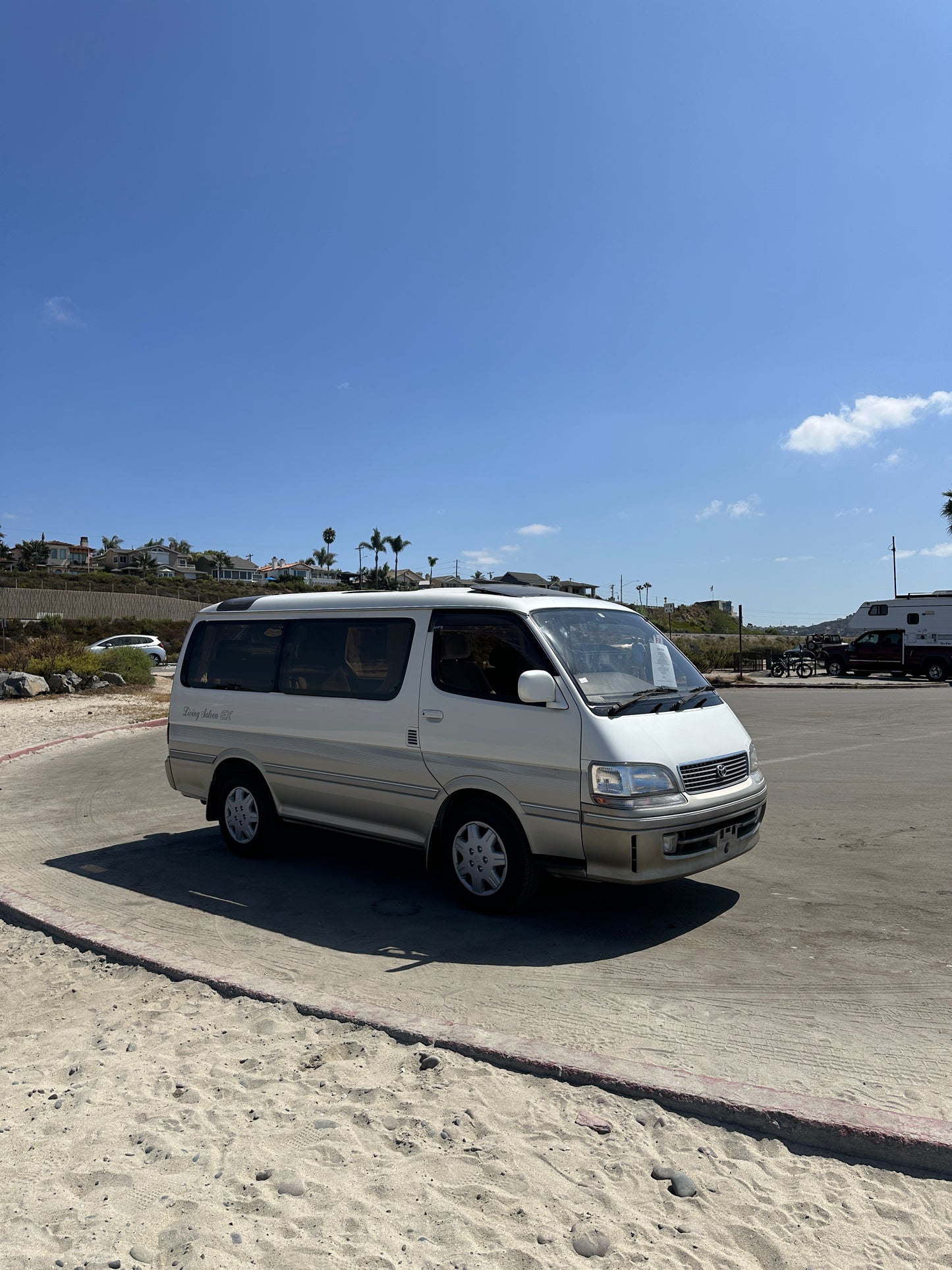 1999 Toyota Hiace - Living Saloon - 3.0 Turbo Diesel