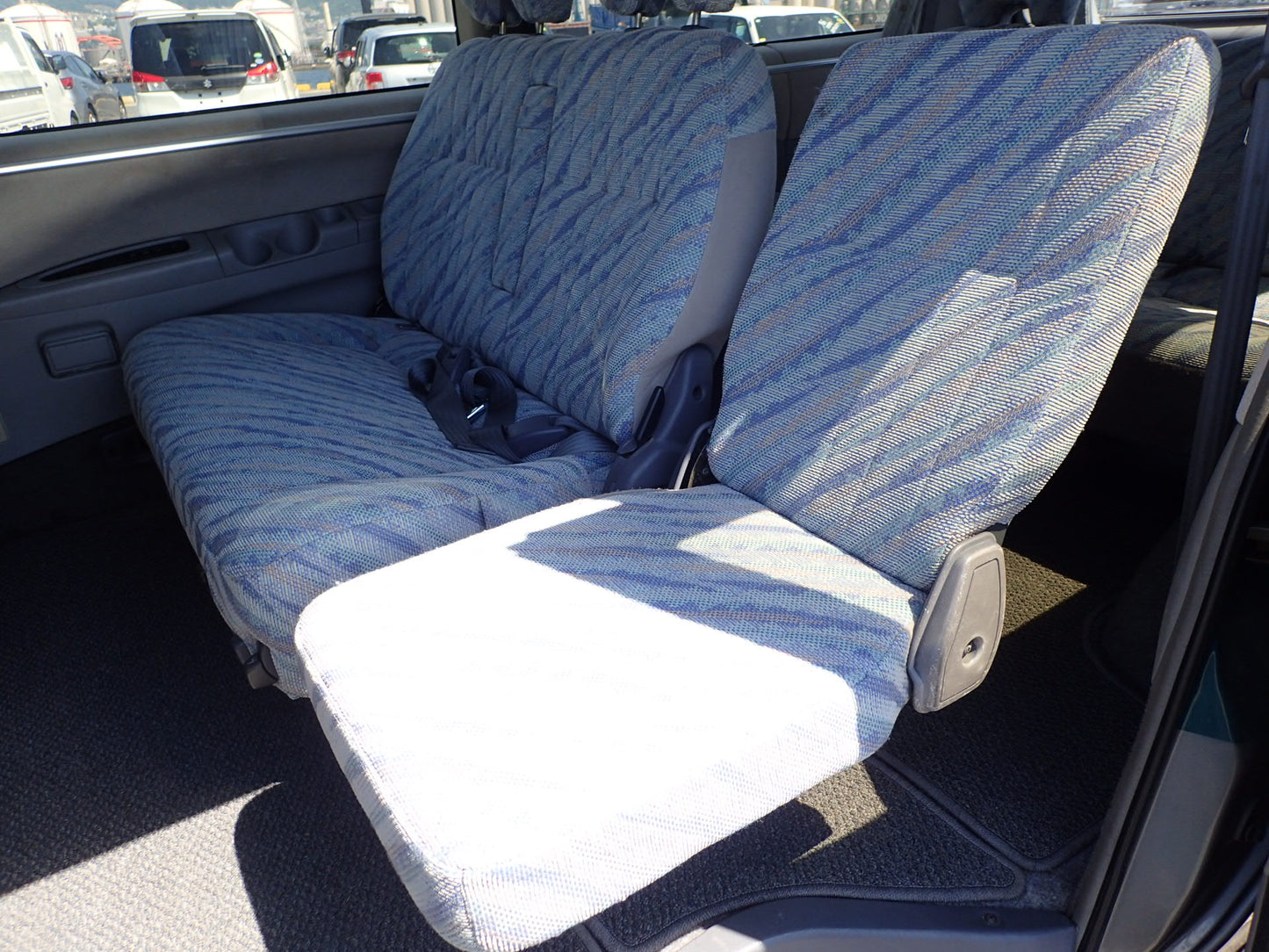 1998 Mitsubishi Delica XL 4X4