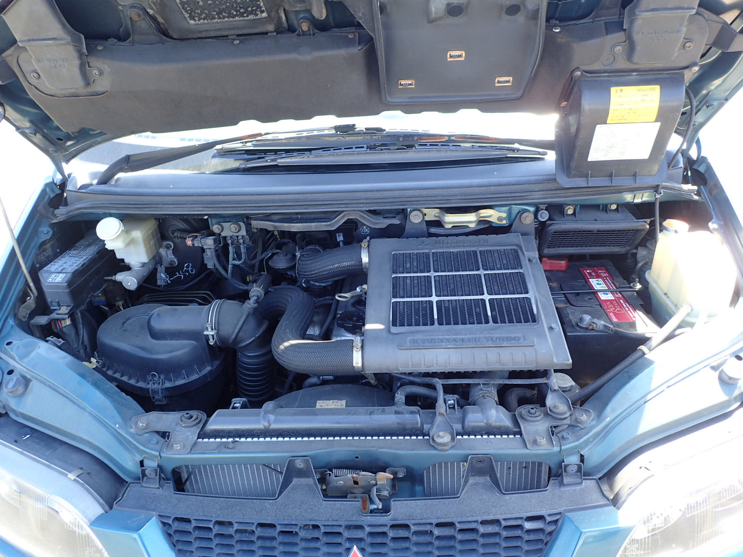 1998 Mitsubishi Delica XL 4X4
