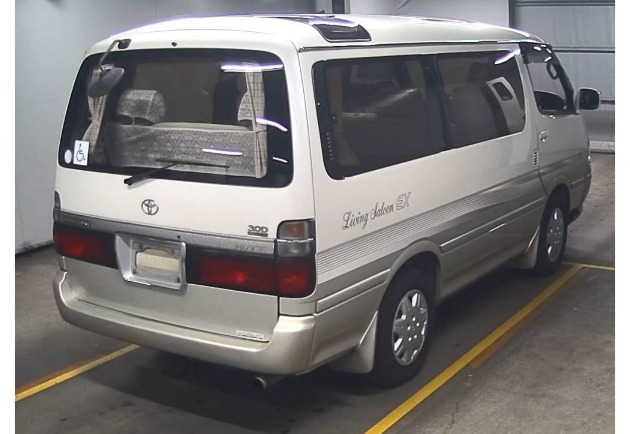 1999 Toyota Hiace Living Saloon - 3.0 Turbo Diesel