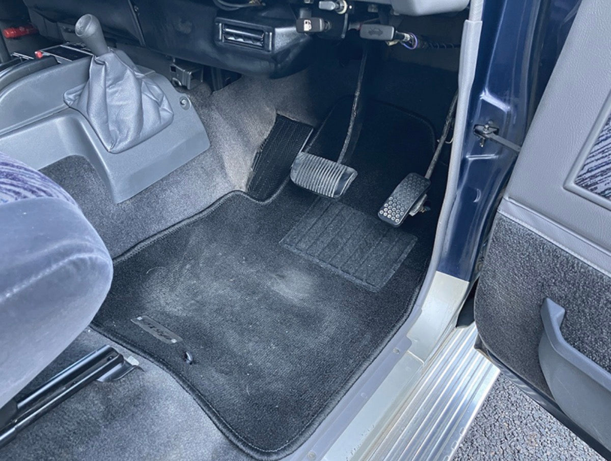 1995 Toyota Land Cruiser Prado SX Wide 4X4